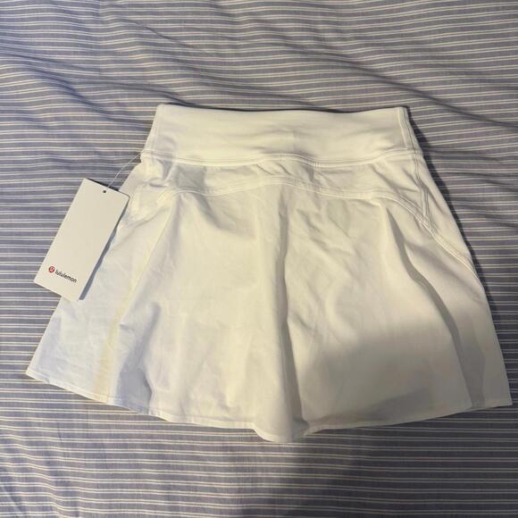 Lululemon Athletica Lightweight High rise tennis court - Picture 4 of 4